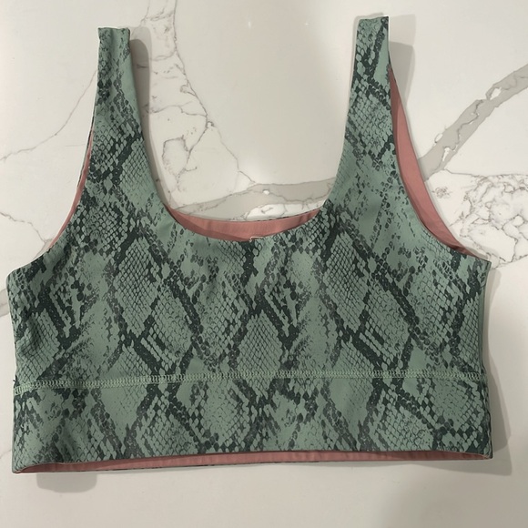 Fabletics Set- - Picture 4 of 6